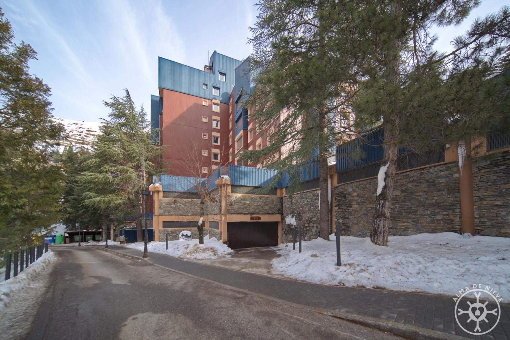 Salana De Alma De Nieve Apartamento Baqueira Beret Exterior foto
